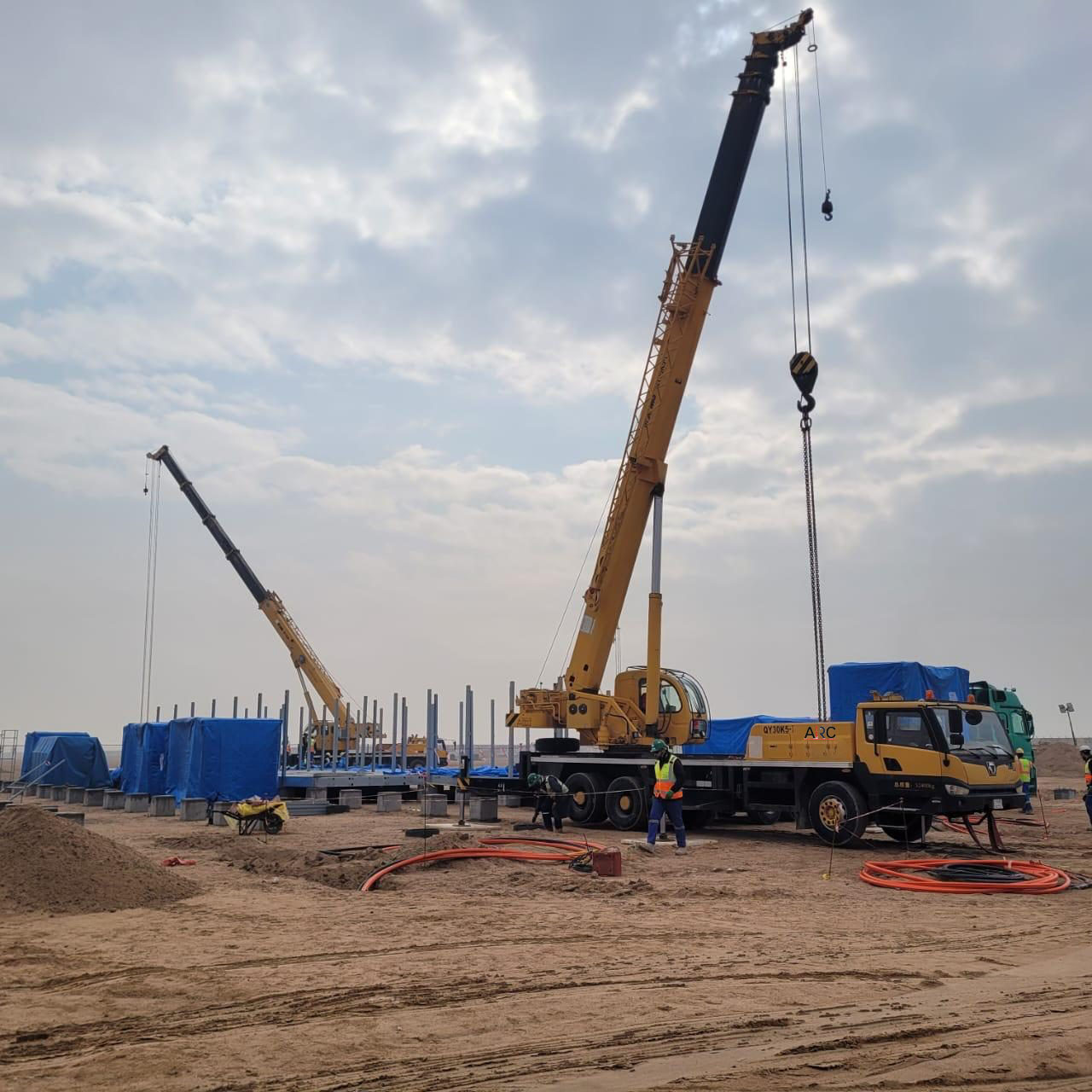 Crane lifting operation